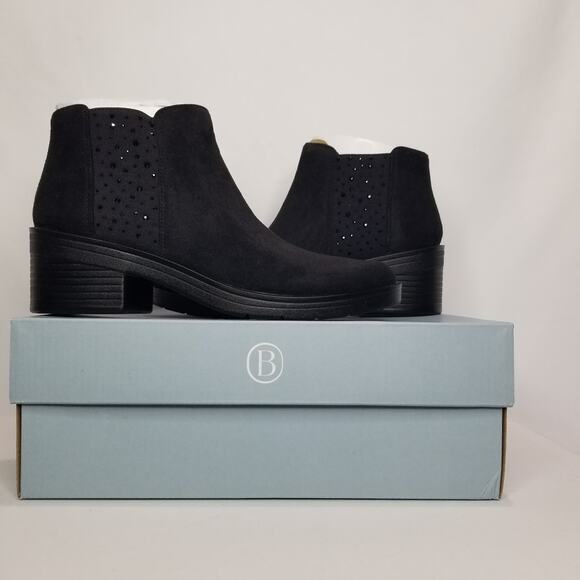 Bzees Women's Outstanding Ankle Booties Size 7.5 Black NWT - Picture 1 of 8